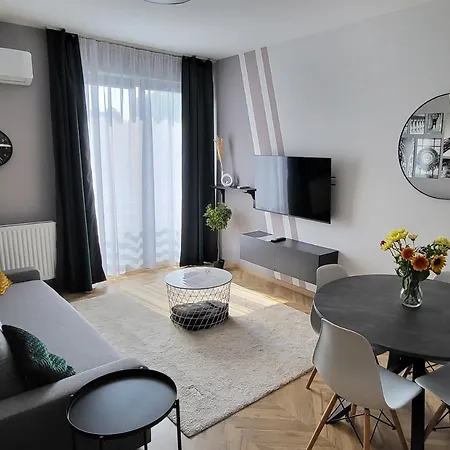 Dotis Apartment *