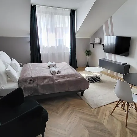 Dotis Apartament Tata