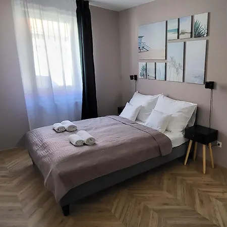 Apartment Dotis Tata